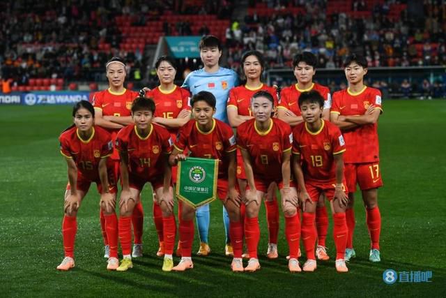 于是他便非常感激的说道：谢谢苏先生。
